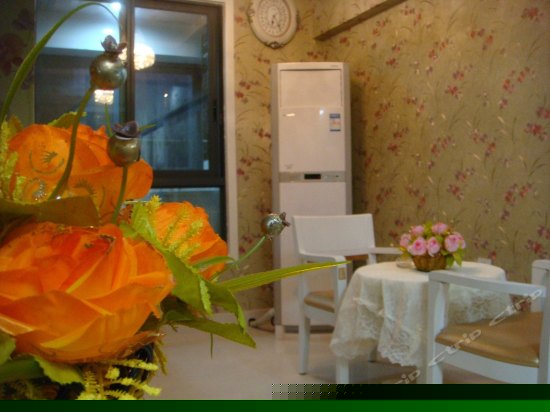 豪华跃层两房（田园风格）