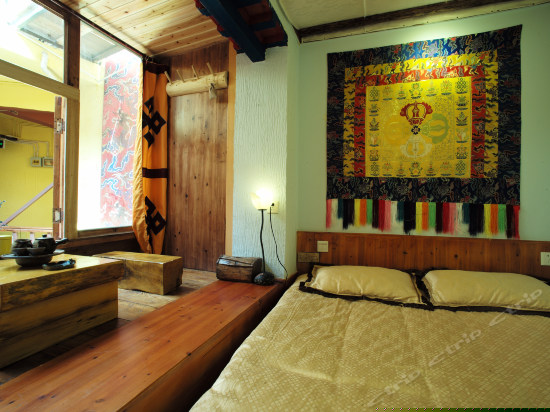 蓝卡精品大床房