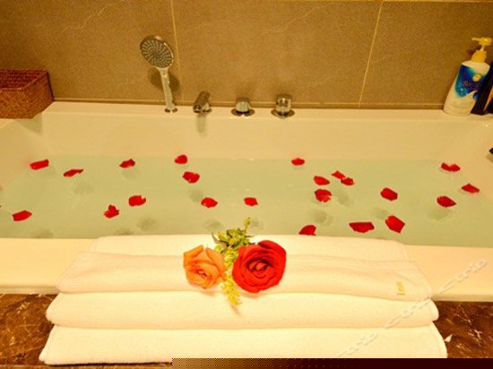 花园主题大床房