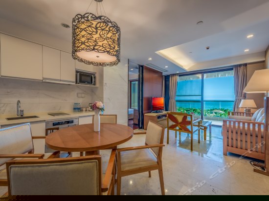 长天轩海景套房两室一厅