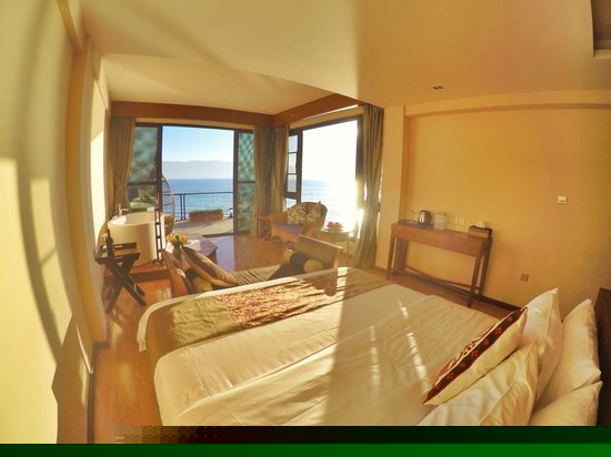 270度豪华海景套房