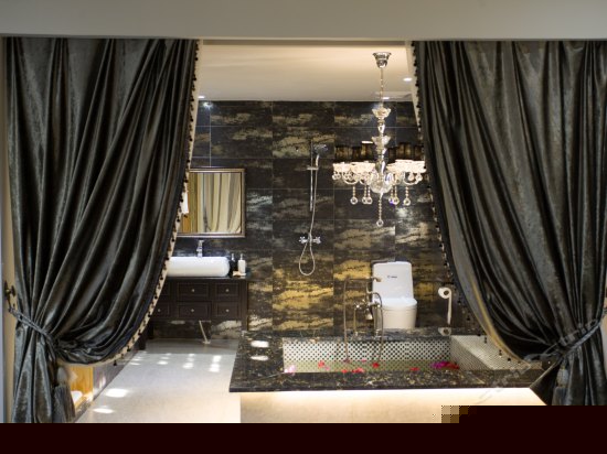 简雅豪华大床房