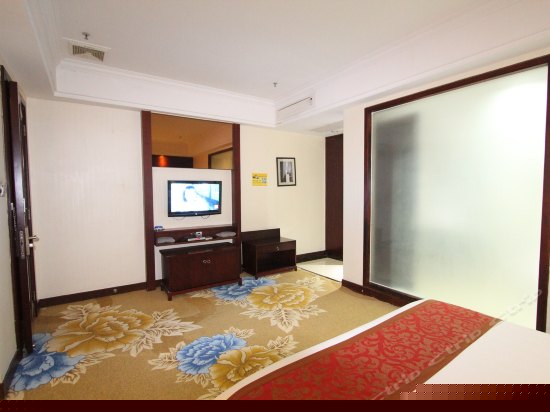 豪华单人房（无窗）