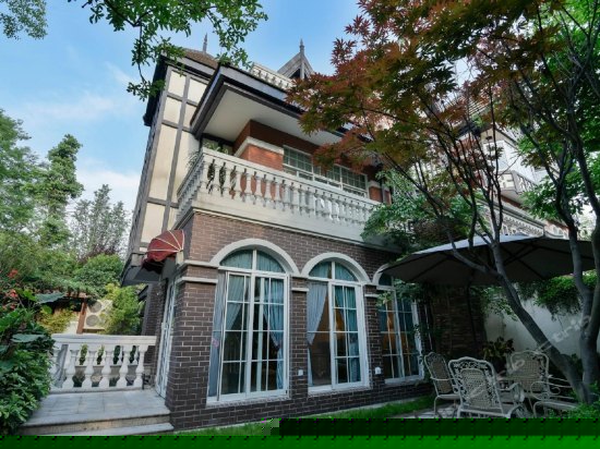 至尊奢华双卧别墅