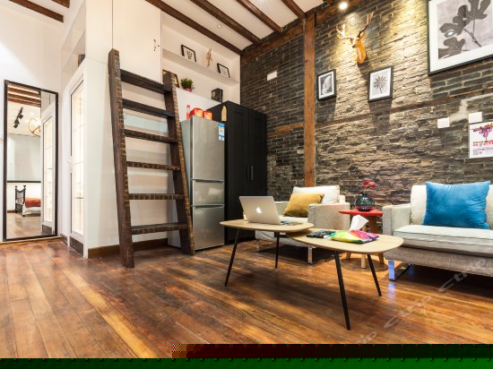 Loft复式庭院阳台双人间