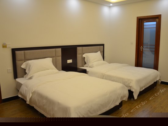 豪华山景双床房