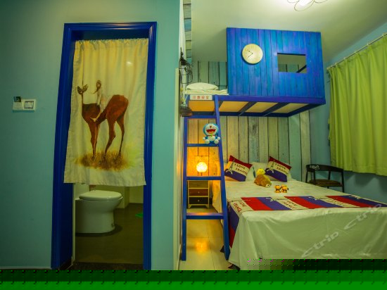 漫步云端亲子房