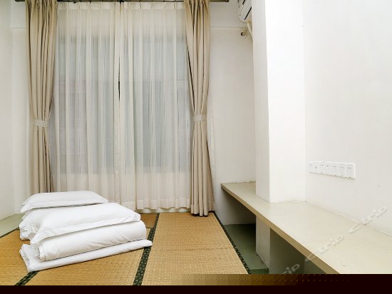 百年古道榻榻米房