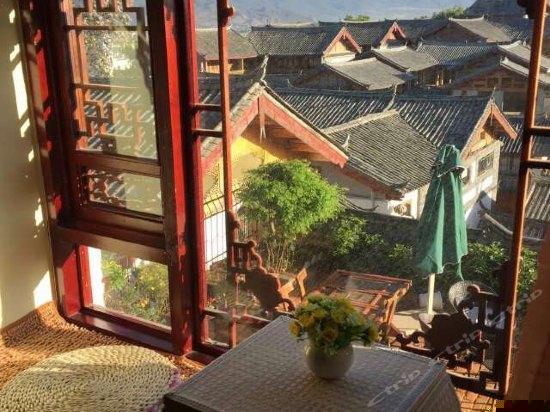 菀翎阁雪山观全景套房