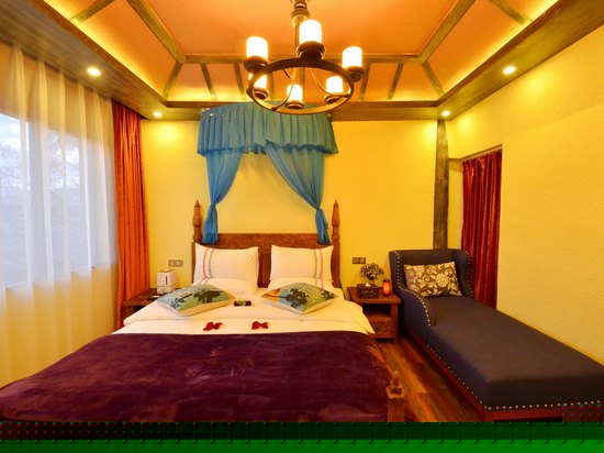 爱尚院尊享时光奢华园景大床房