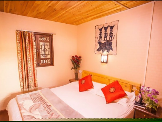 明媚如花大床房