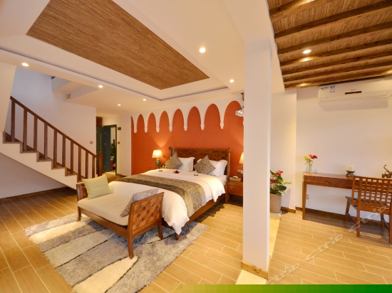 豪华海景套房-东南亚风格