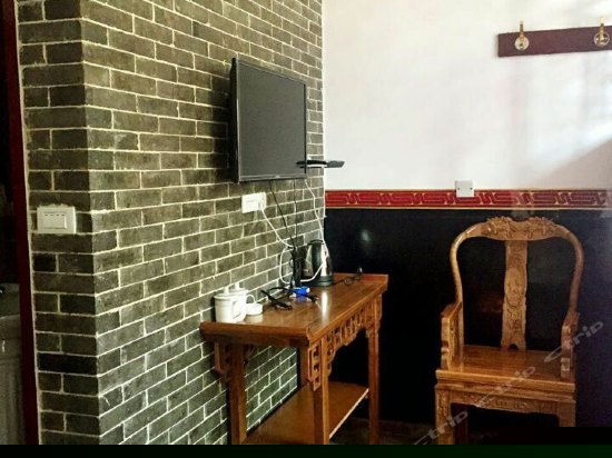 禄满盈明清土炕间