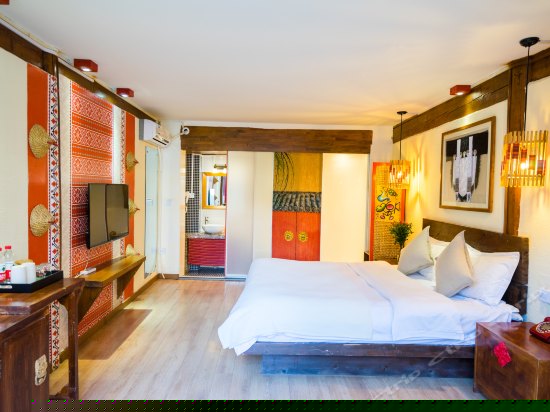 纳西寻梦大床房