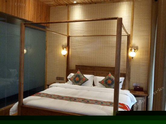 景保寨店大床房