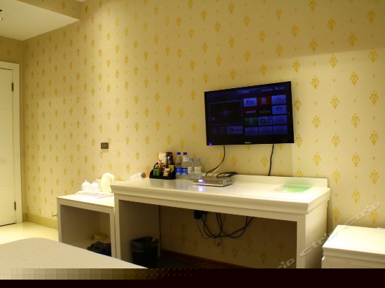 普通大床房(无窗)