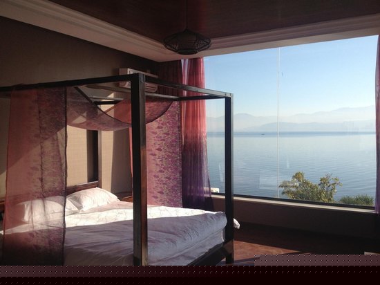 280度风情东南亚大床房