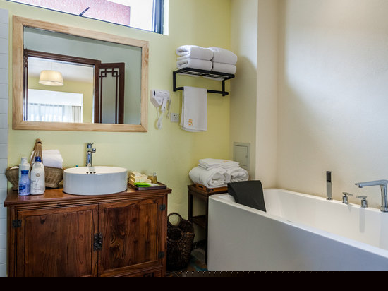 浮生闲家庭侧海景大套房