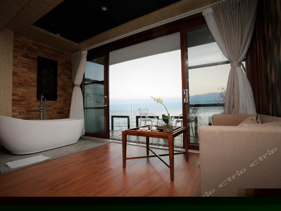 亲水海景双床房