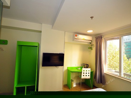 高级大床房(内宾)