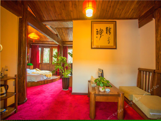 浪漫观景蜜月房