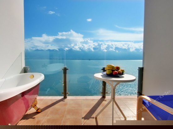 正面全海景大床房