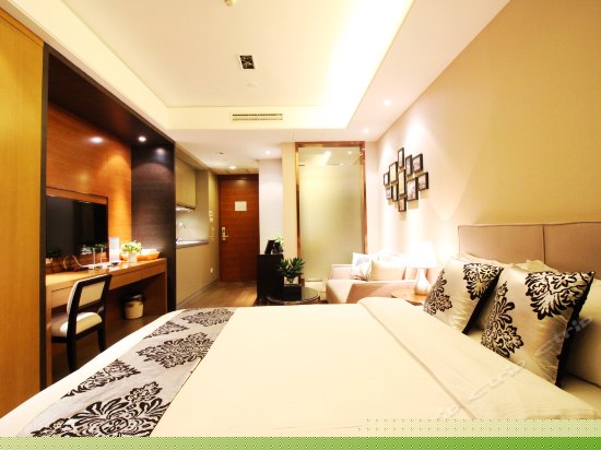 精品城景大床房