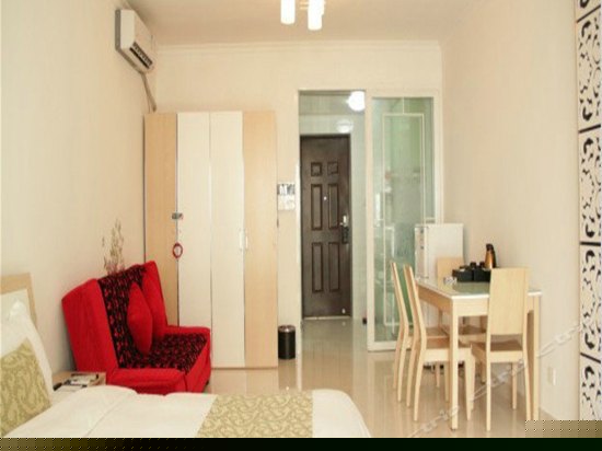 豪华园景大床房