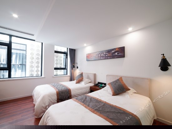 简约双床房