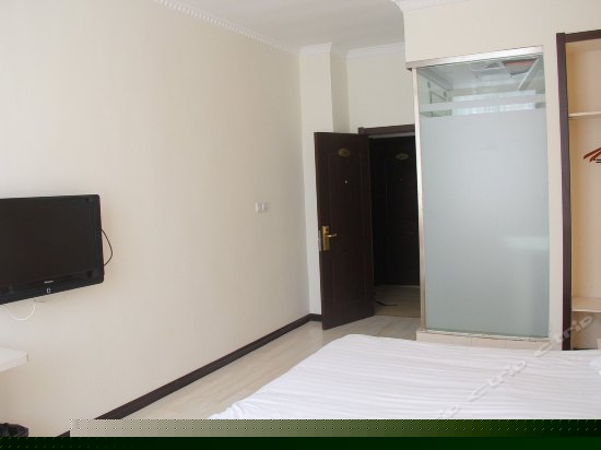 大床间（内宾）