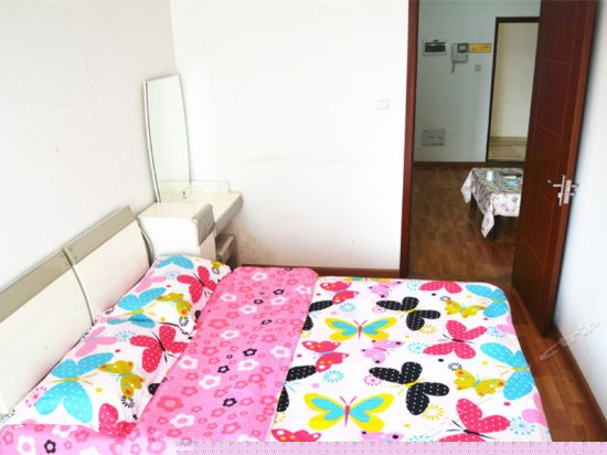 时尚大床房（内宾）