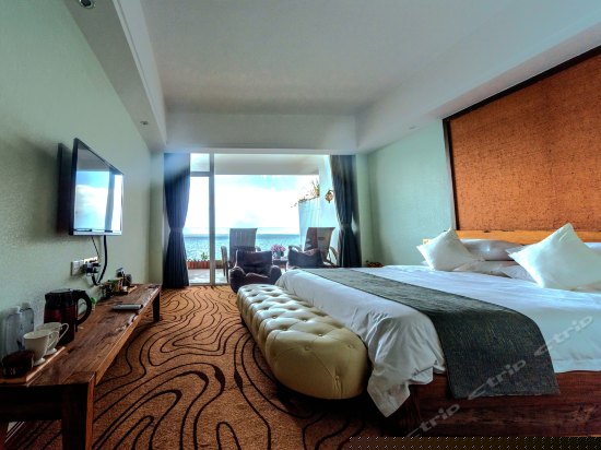 白塘90°正面海景大床房