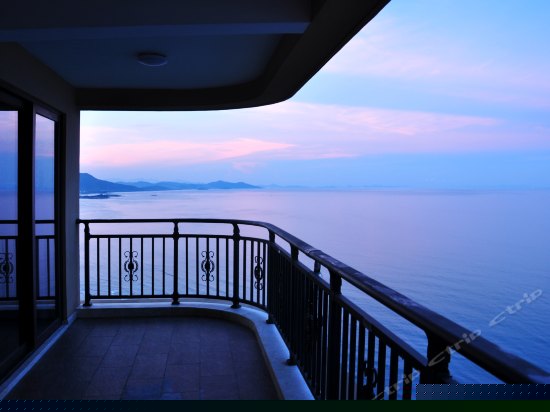 两房一厅双床豪华海景家庭套房