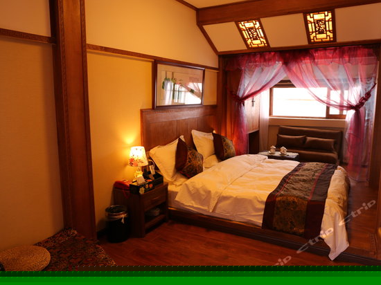 风情大床房