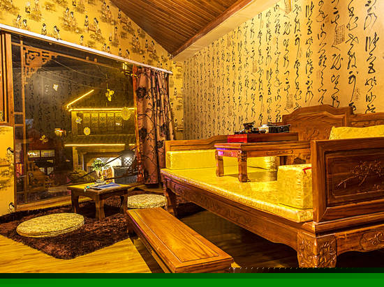 翩蝶轩豪华蜜月套房