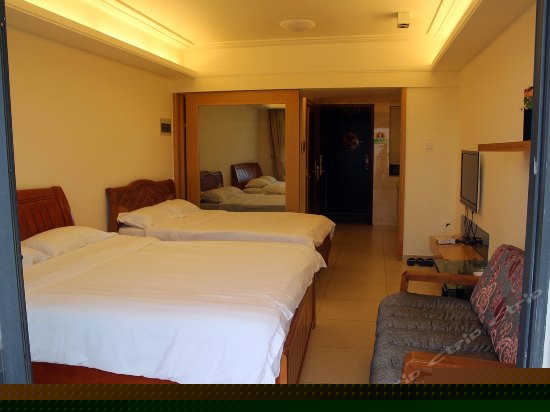 高级海景家庭房