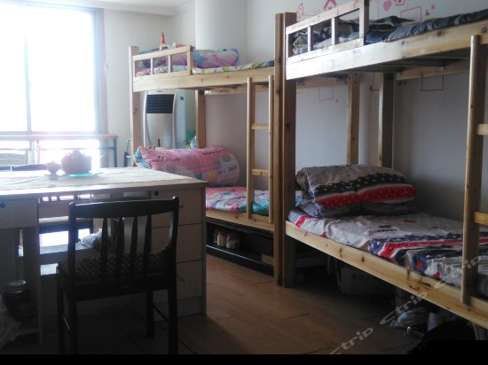 女生十人房（床位）