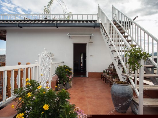 雪山蜜月观景房