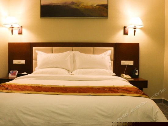 标准大床房（无窗）