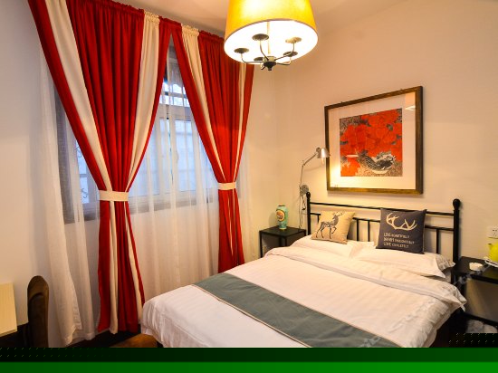 花样年华大床房