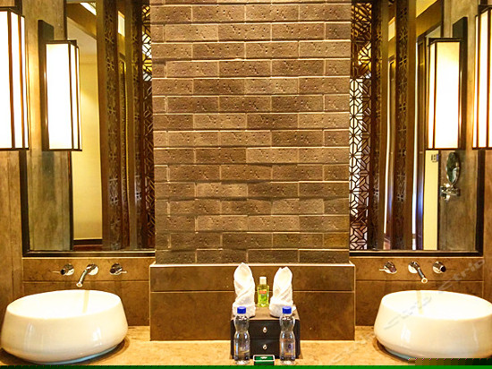 古镇院落雅致房