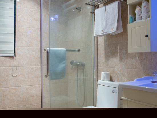 时尚家庭双床套房