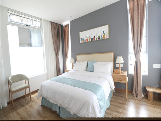 观海榻榻米海景大床房