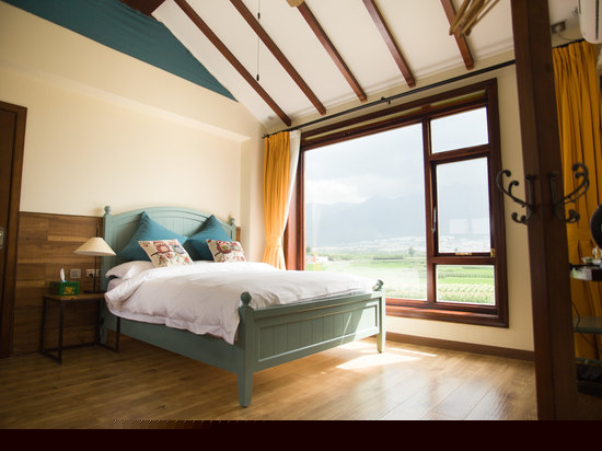 白露精致田园情侣间