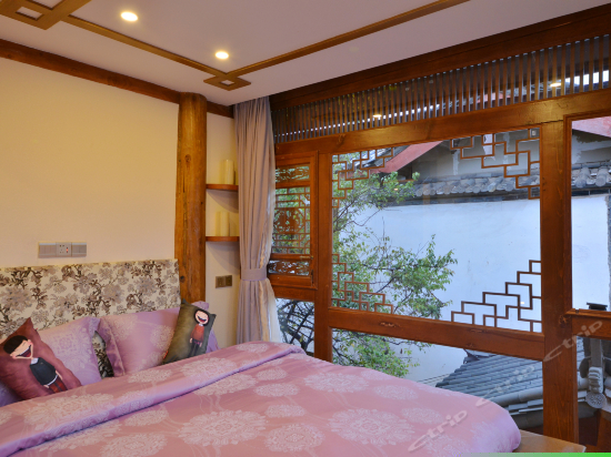 安驿院精致阳台大床房