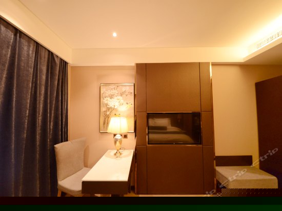 和颐高级大床房