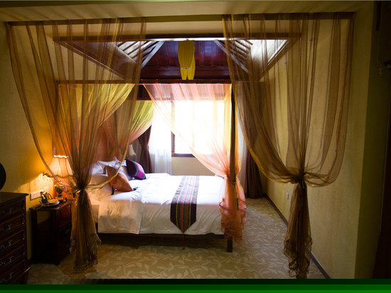 暹罗豪华大床房
