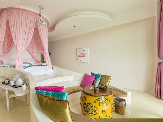 浪漫海景大床房