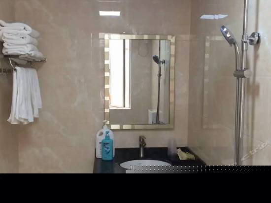 豪华六房KTV麻将别墅