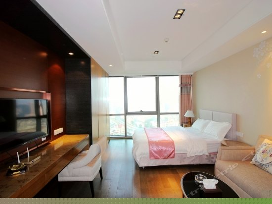 豪华观海大床房